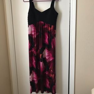 Women’s floral maxi dress